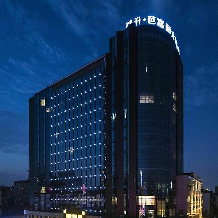 Chengdu Rising Butterfly Hotel Bagian luar foto